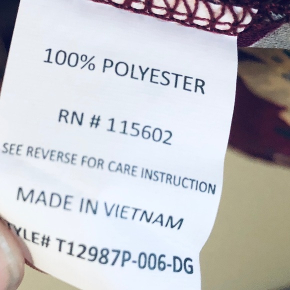 LUSH Floral Cold Shoulder Top - Picture 5 of 7